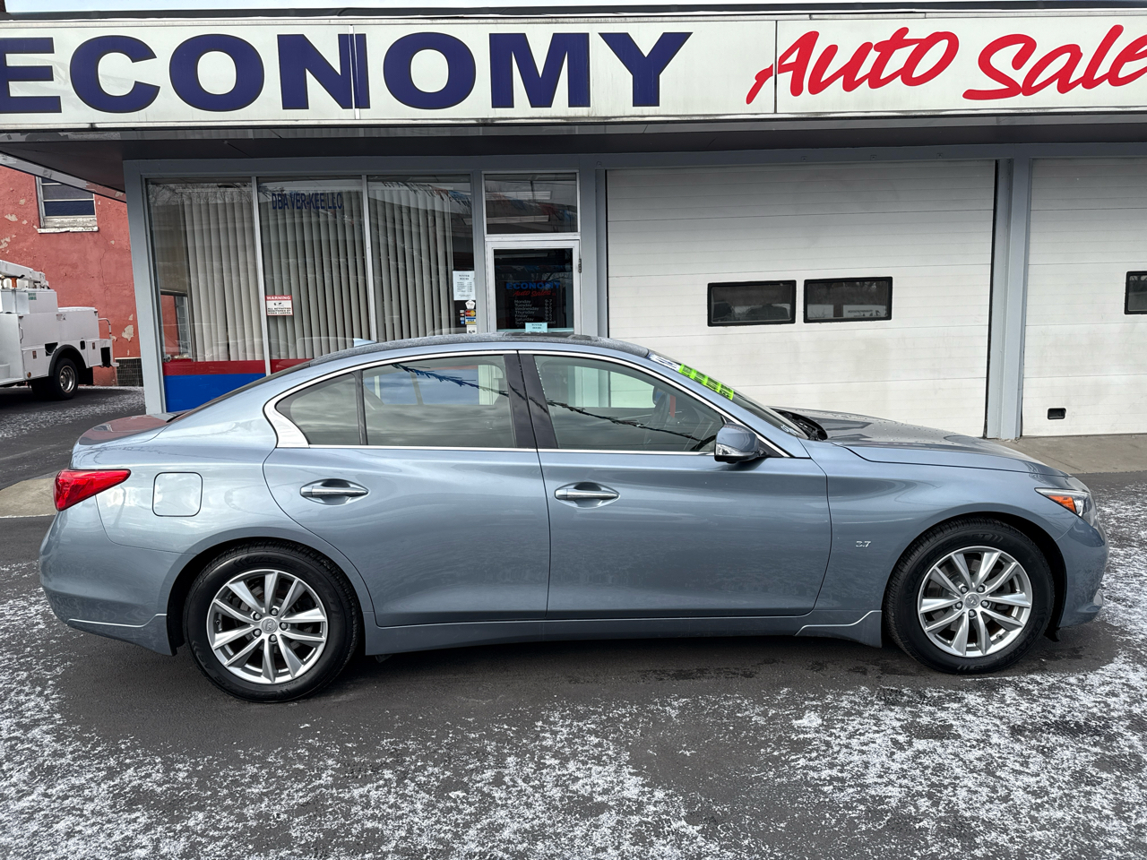 Infiniti Q50 4dr Sdn Premium AWD 2014