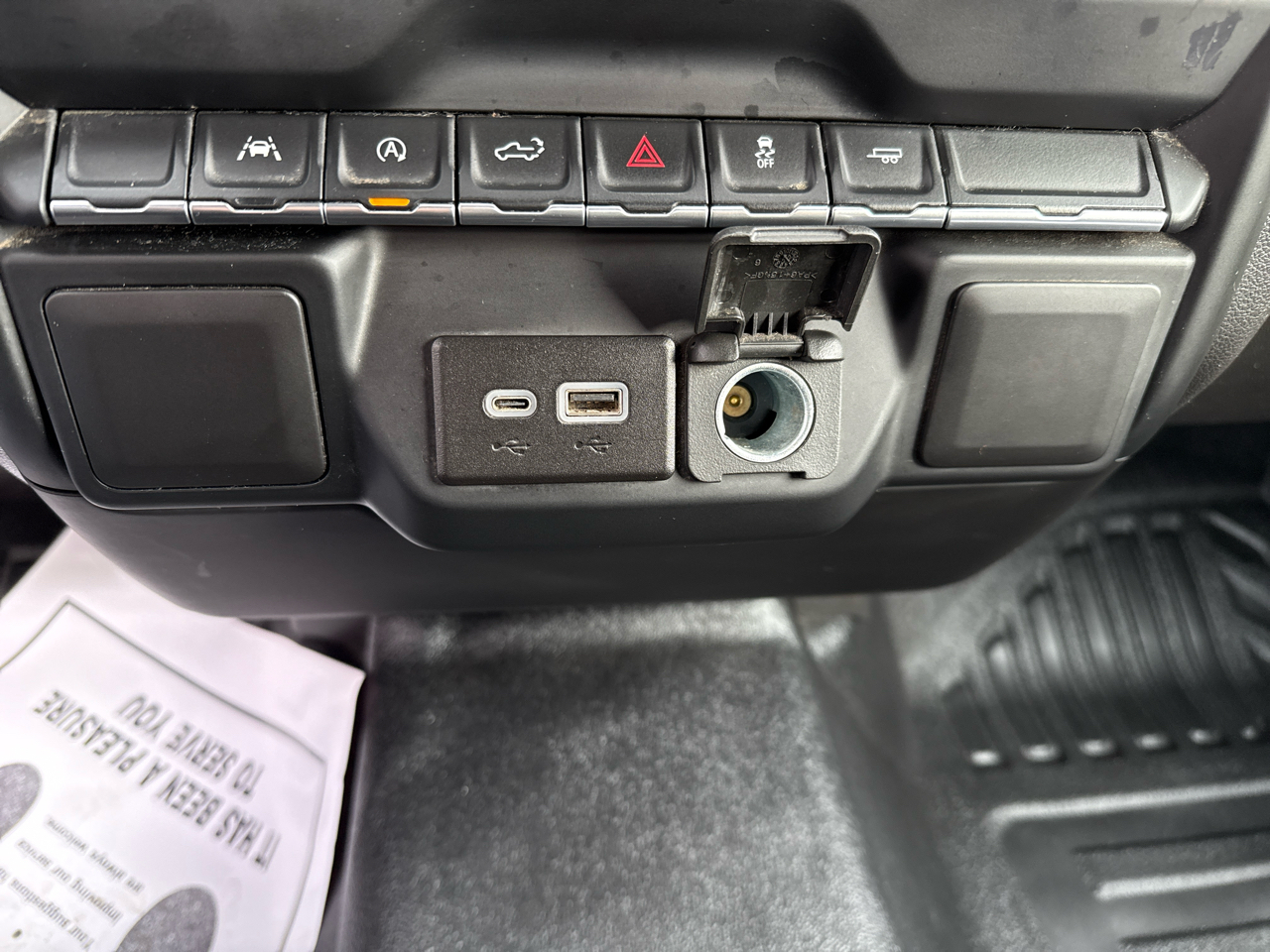 Chevrolet Silverado 1500 2WD Reg Cab 140" Work Truck 2023