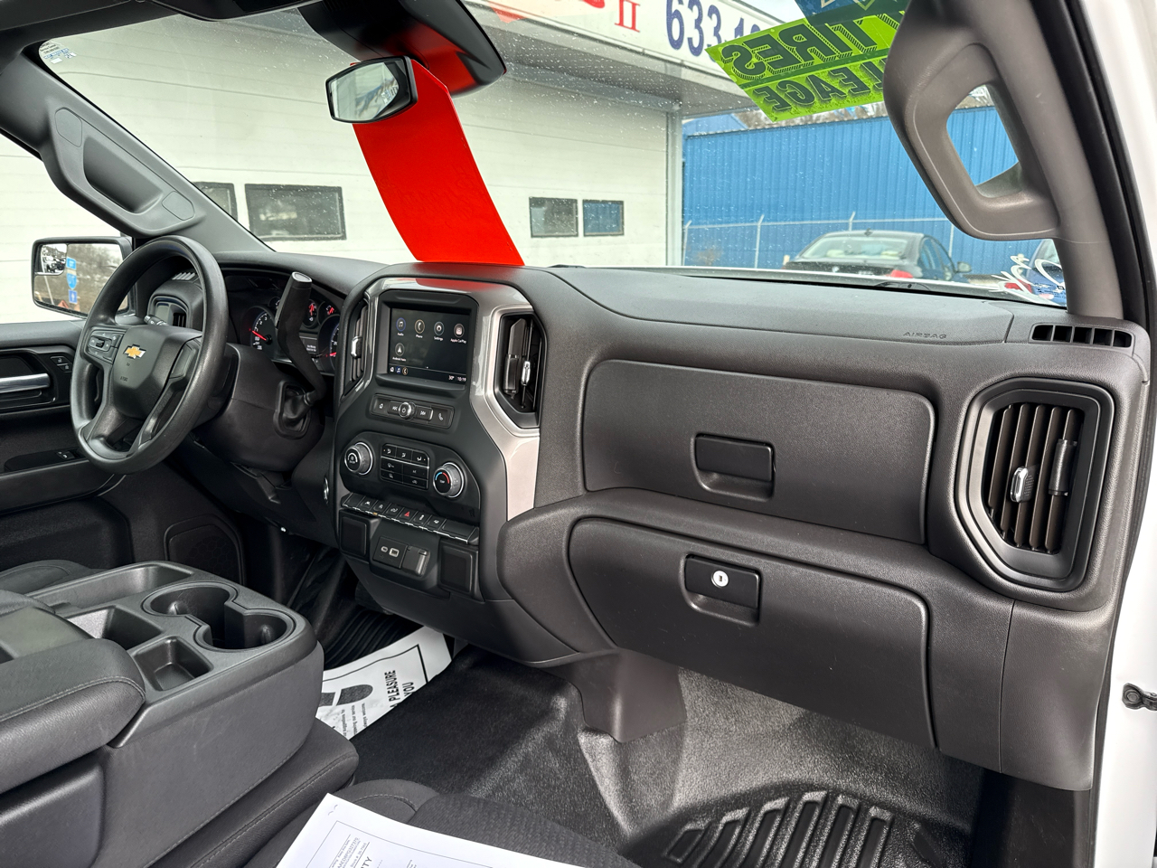 Chevrolet Silverado 1500 2WD Reg Cab 140" Work Truck 2023