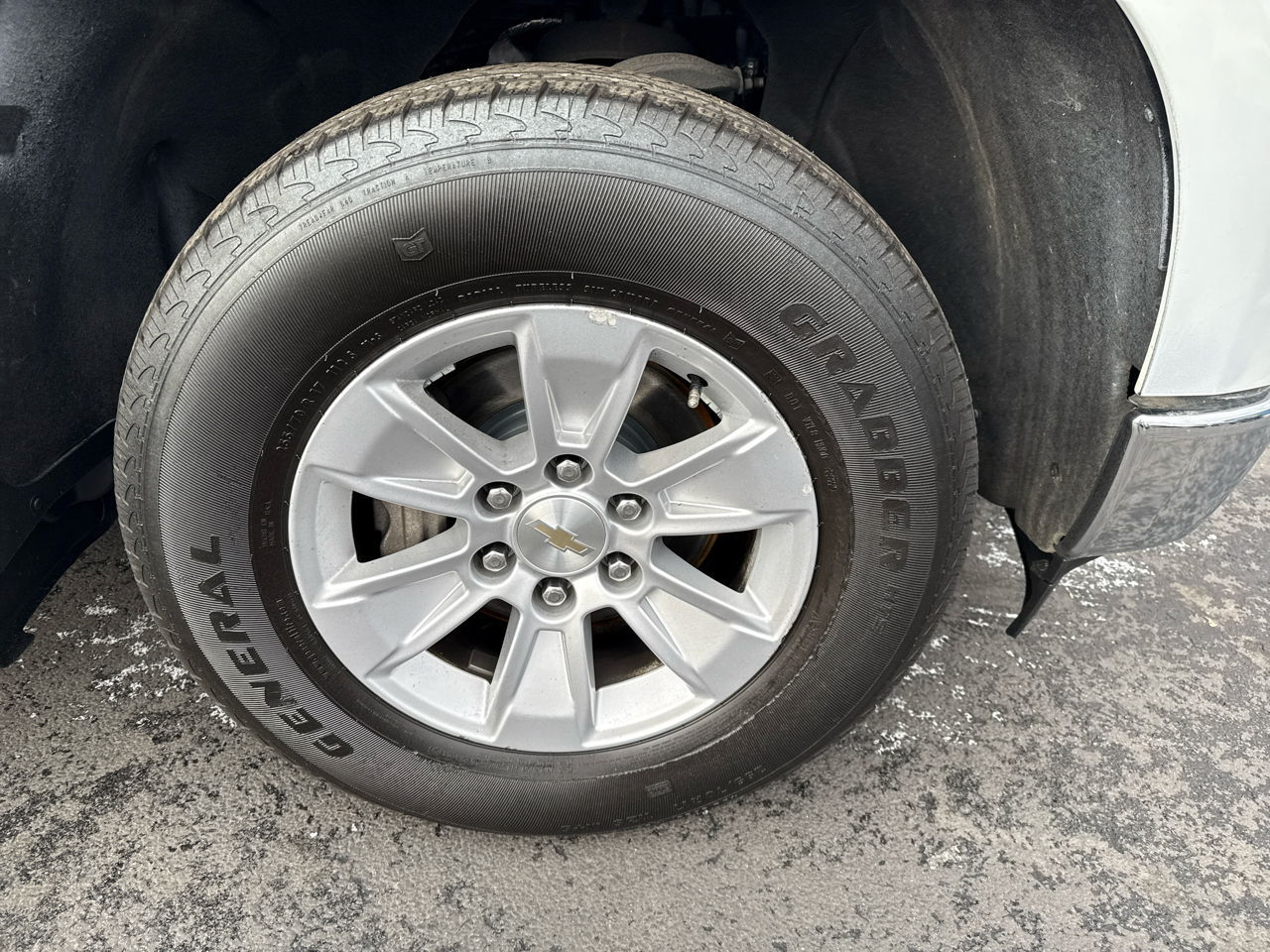 Chevrolet Silverado 1500 2WD Reg Cab 140" Work Truck 2023