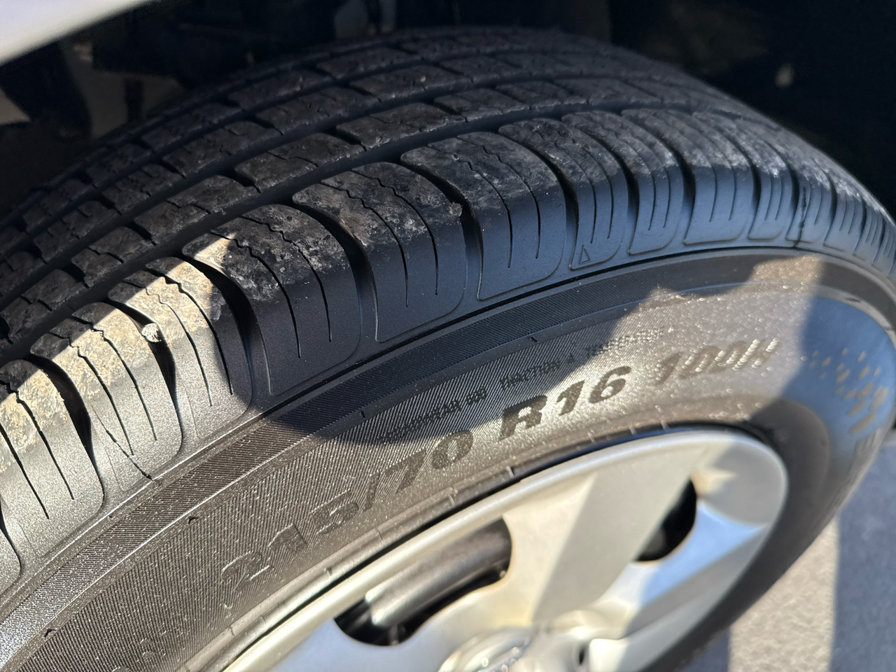 Nissan Rogue AWD 4dr S 2012