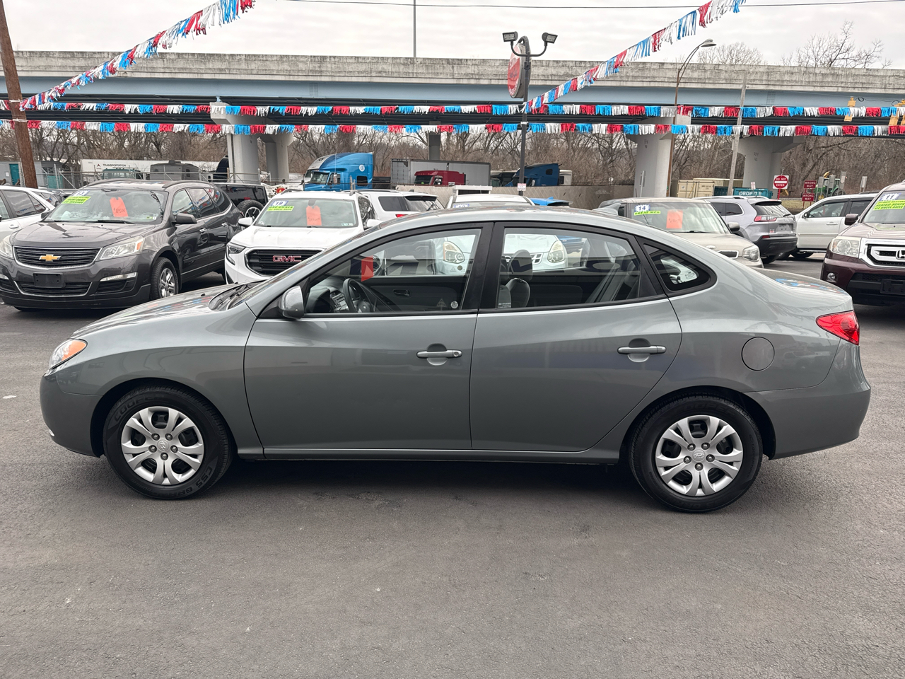 Hyundai Elantra 4dr Sdn Auto GLS PZEV 2010