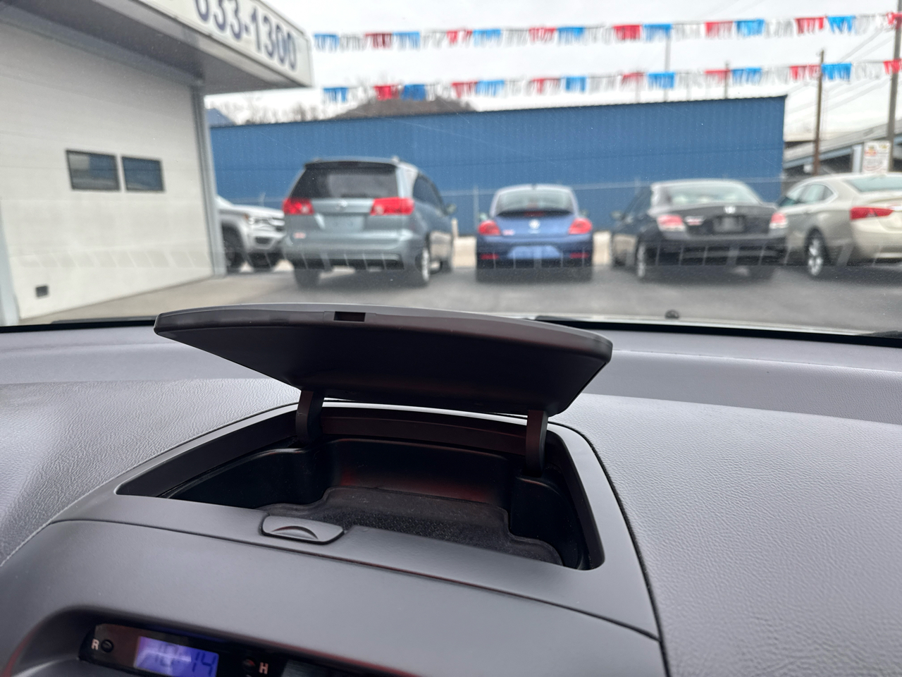 Hyundai Elantra 4dr Sdn Auto GLS PZEV 2010