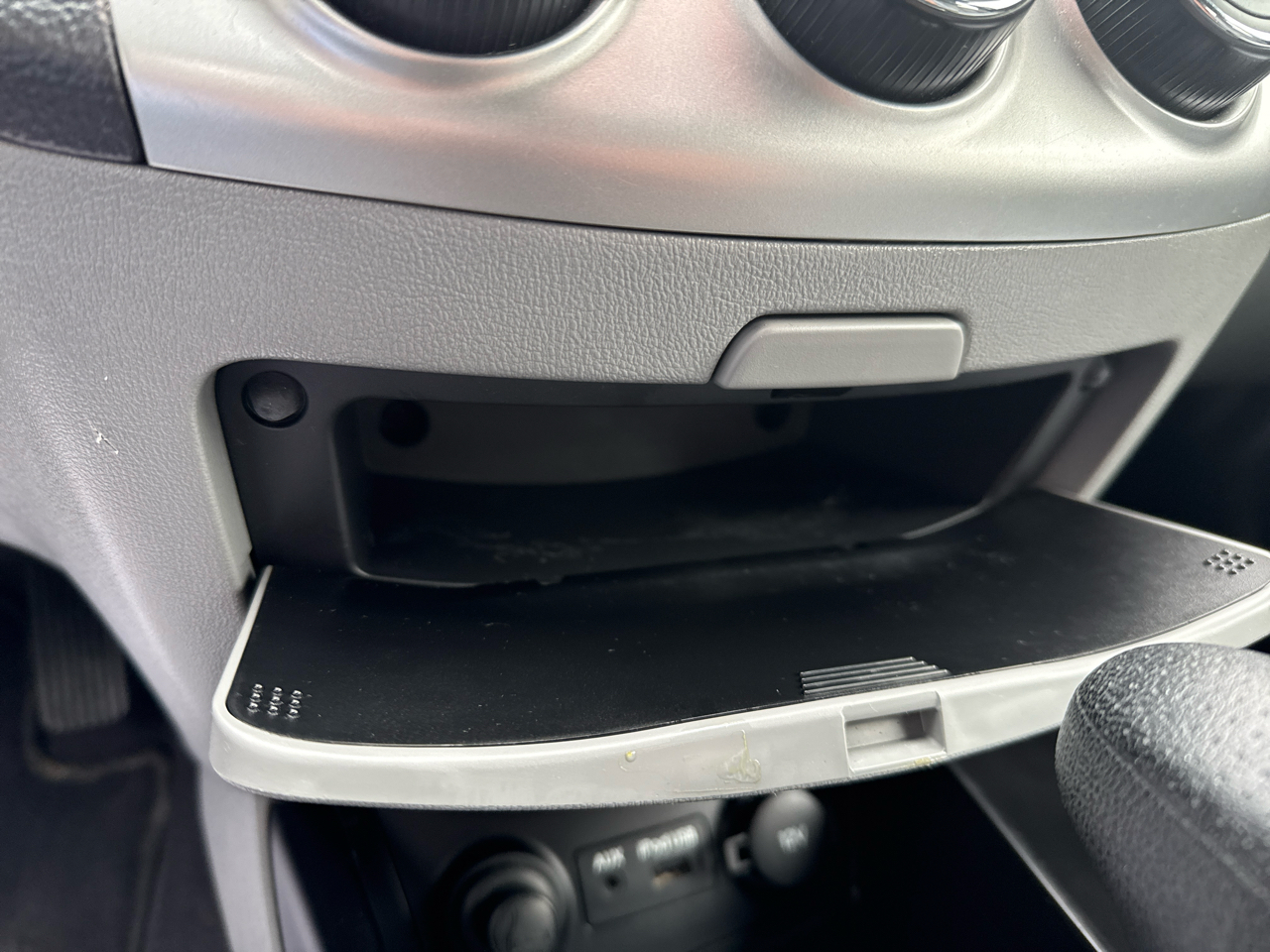 Hyundai Elantra 4dr Sdn Auto GLS PZEV 2010