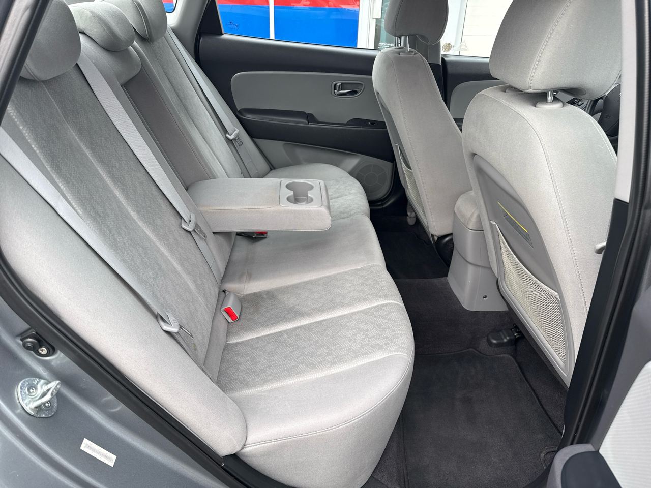 Hyundai Elantra 4dr Sdn Auto GLS PZEV 2010