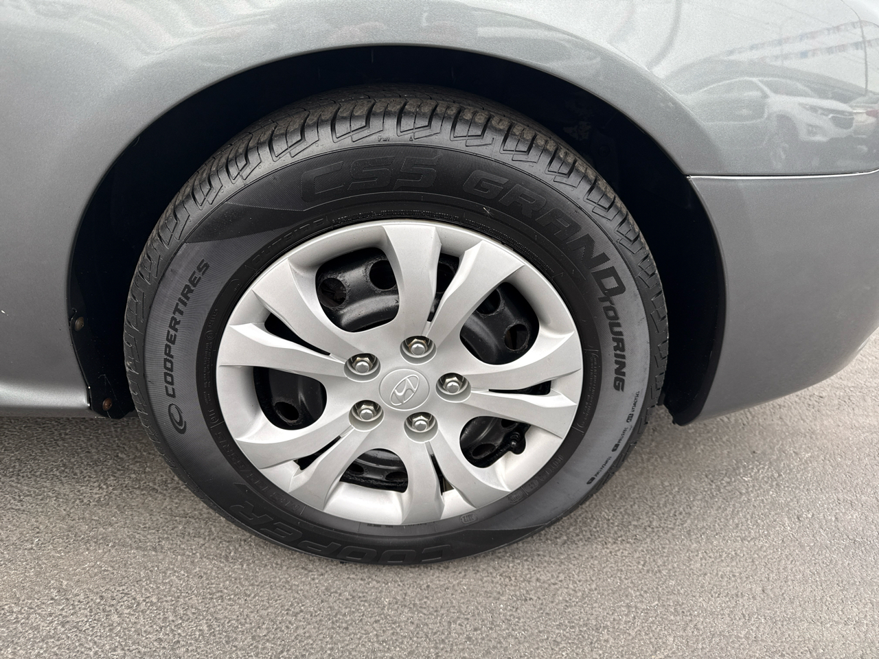 Hyundai Elantra 4dr Sdn Auto GLS PZEV 2010