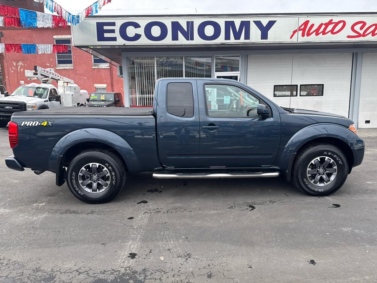 Nissan Frontier 4WD King Cab Auto PRO-4X 2015