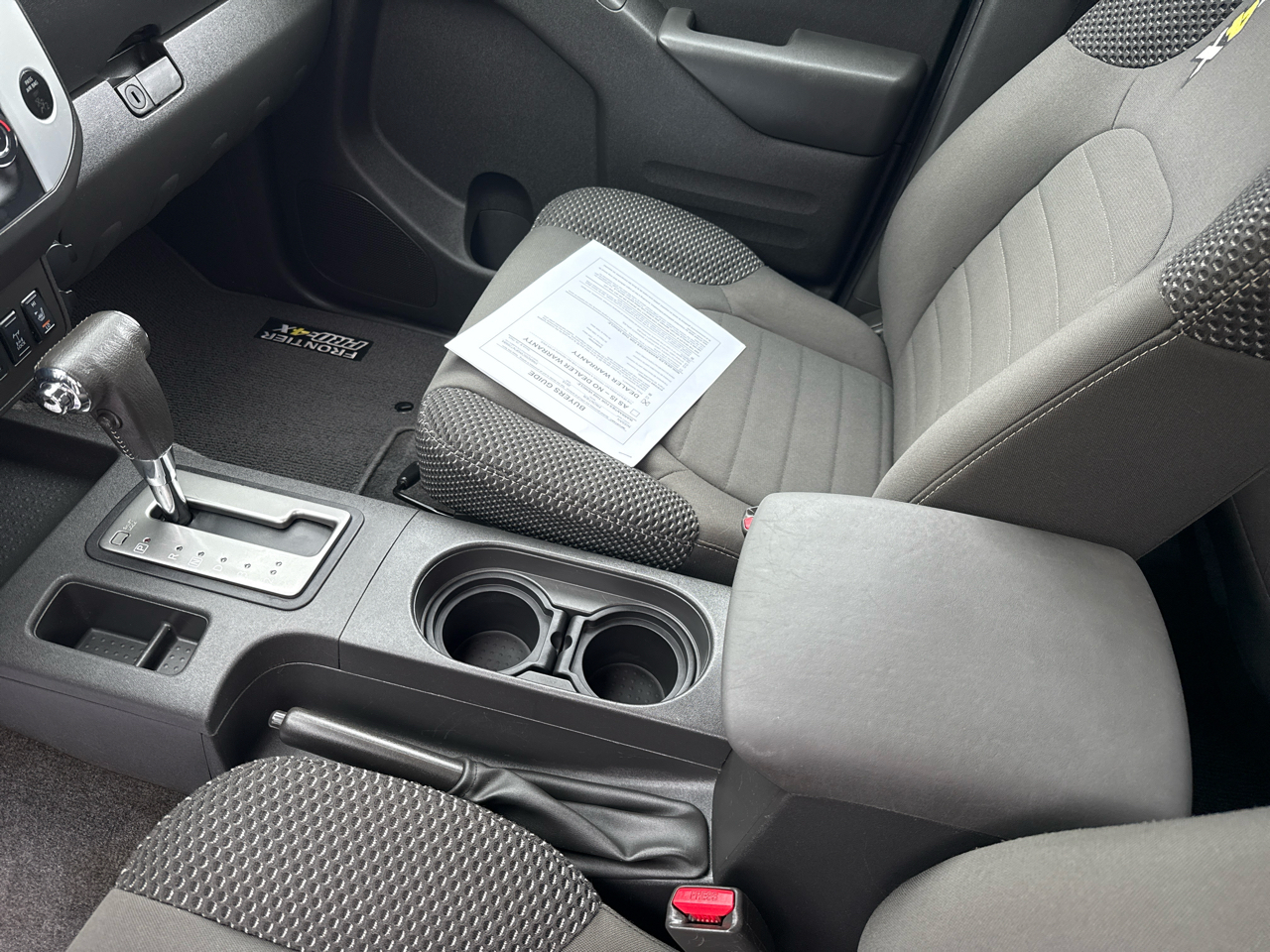 Nissan Frontier 4WD King Cab Auto PRO-4X 2015