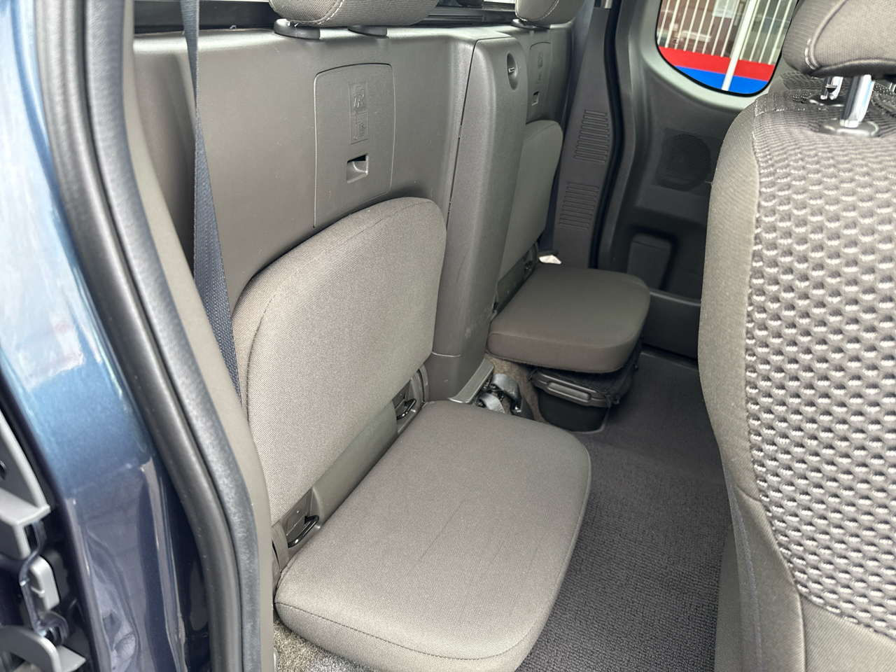 Nissan Frontier 4WD King Cab Auto PRO-4X 2015