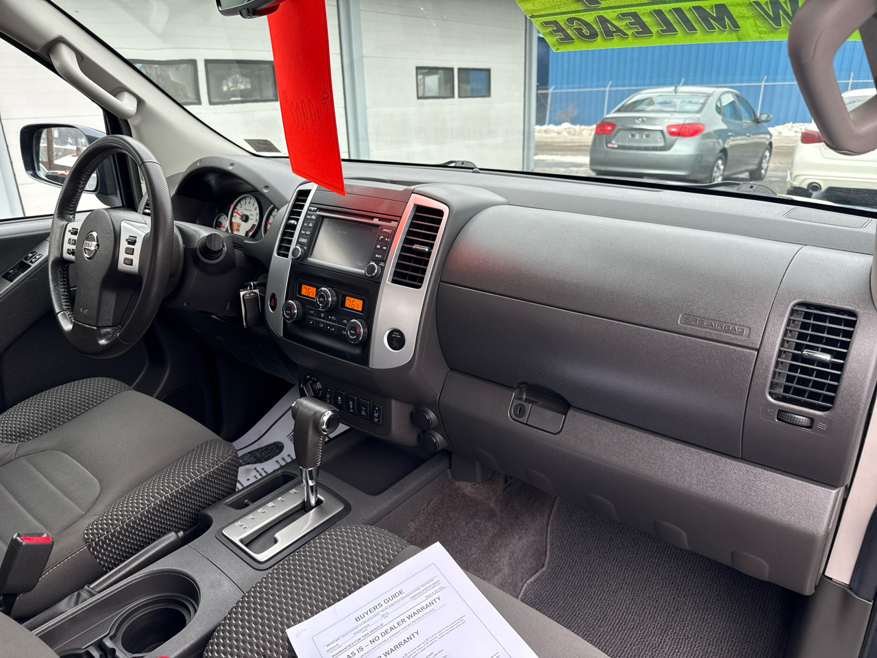 Nissan Frontier 4WD King Cab Auto PRO-4X 2015