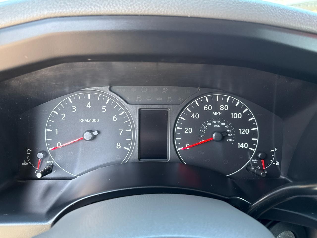 Nissan NV Standard Roof 2500 V6 SV 2016