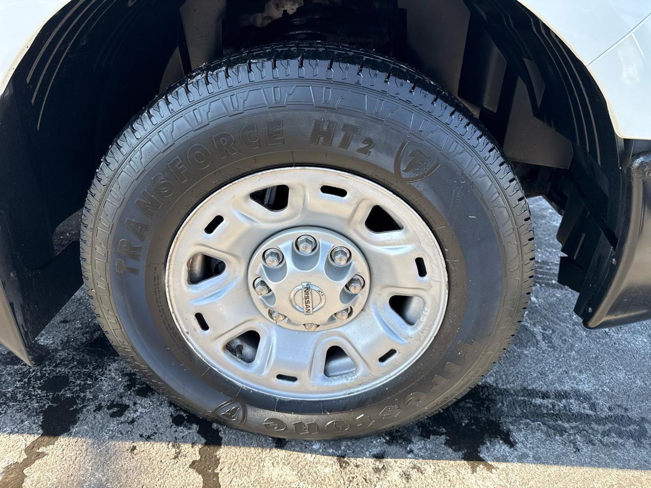 Nissan NV Standard Roof 2500 V6 SV 2016