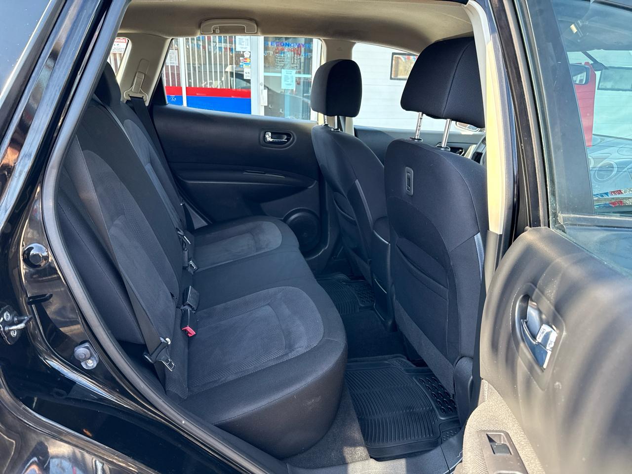 Nissan Rogue AWD 4dr S 2012