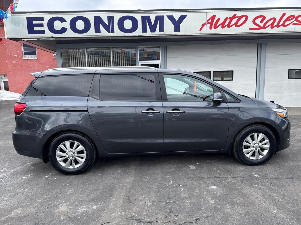 Kia Sedona LX FWD 2017
