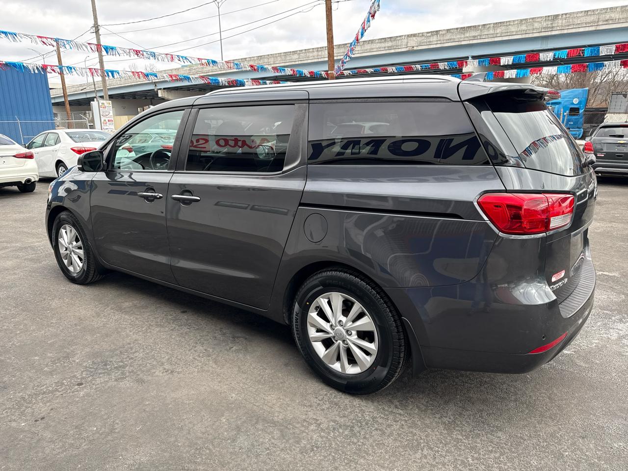 Kia Sedona LX FWD 2017