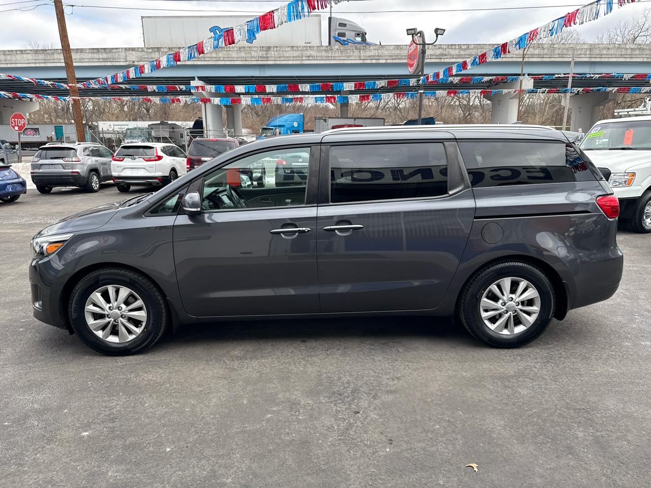 Kia Sedona LX FWD 2017