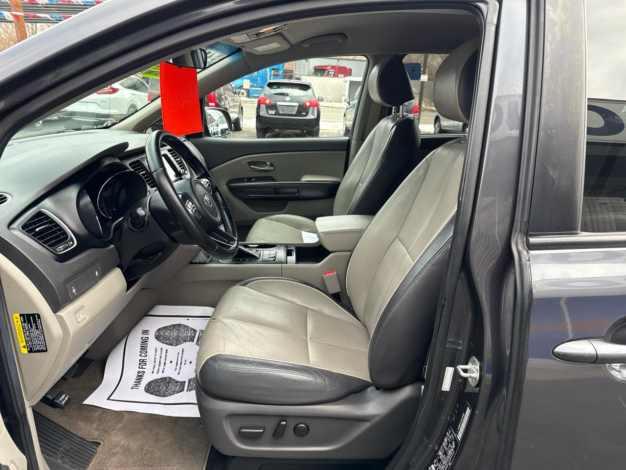 Kia Sedona LX FWD 2017