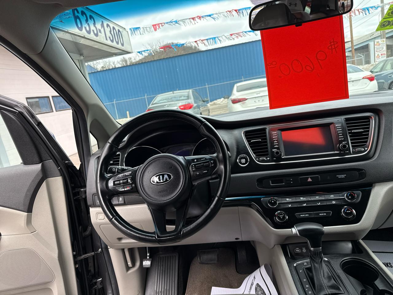 Kia Sedona LX FWD 2017