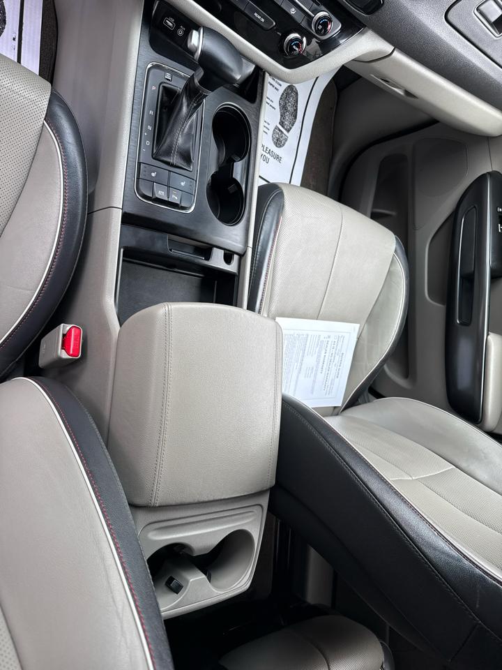 Kia Sedona LX FWD 2017