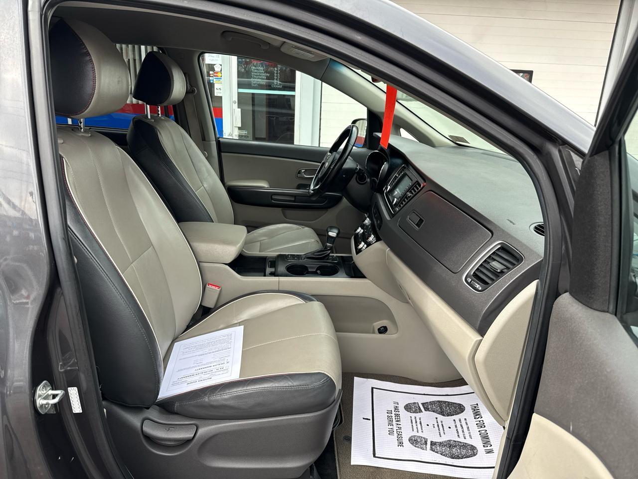 Kia Sedona LX FWD 2017