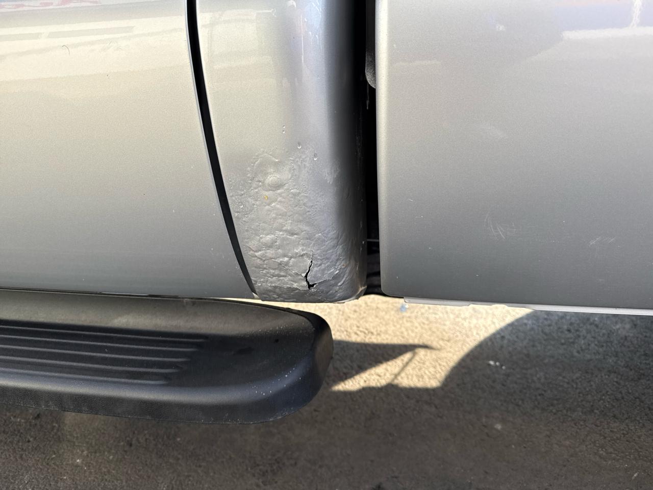 Ford Super Duty F-250 SRW XL 4WD SuperCab 8' Box 2012