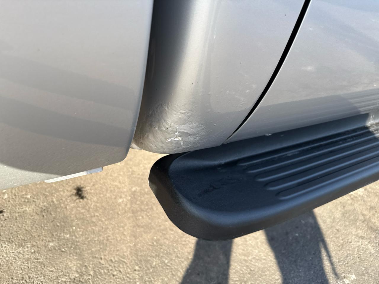 Ford Super Duty F-250 SRW XL 4WD SuperCab 8' Box 2012