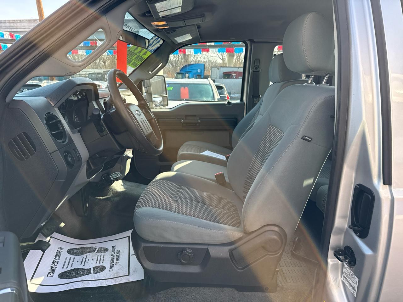 Ford Super Duty F-250 SRW XL 4WD SuperCab 8' Box 2012