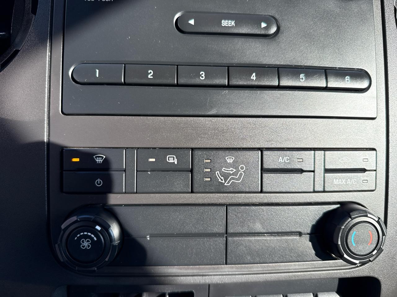 Ford Super Duty F-250 SRW XL 4WD SuperCab 8' Box 2012