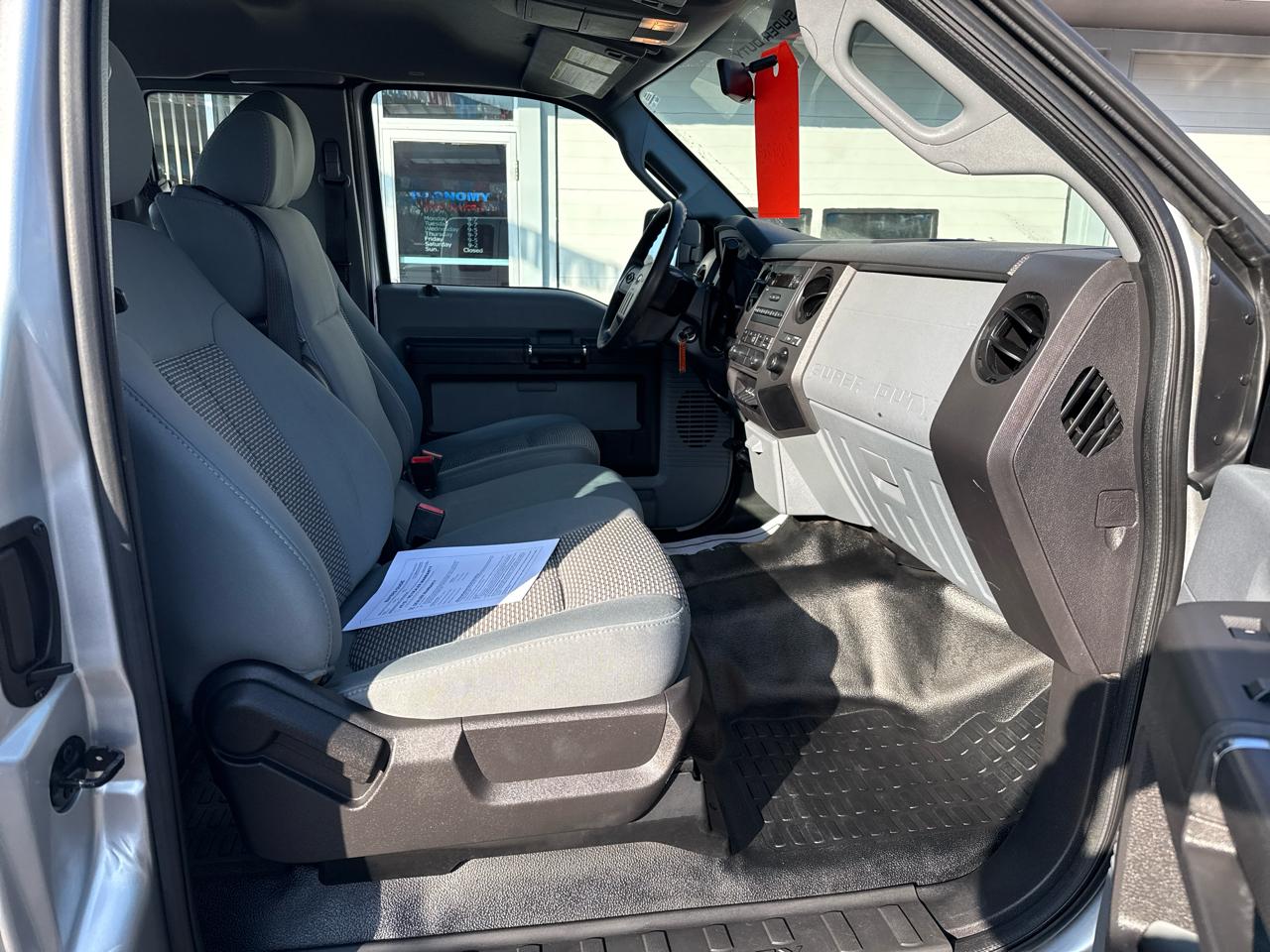 Ford Super Duty F-250 SRW XL 4WD SuperCab 8' Box 2012