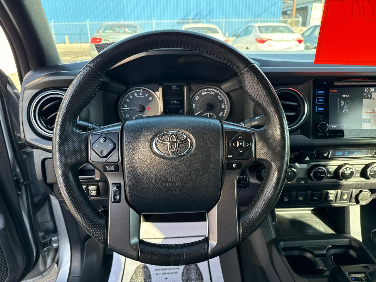 Toyota Tacoma TRD Off Road Double Cab 5' Bed V6 4x4 MT (Natl) 2017