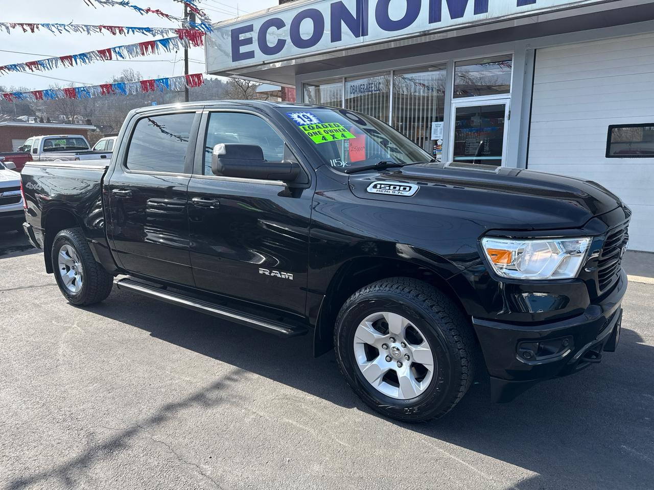 2019 RAM 1500 Big Horn/Lone Star 4x4 Crew Cab 5'7" Box