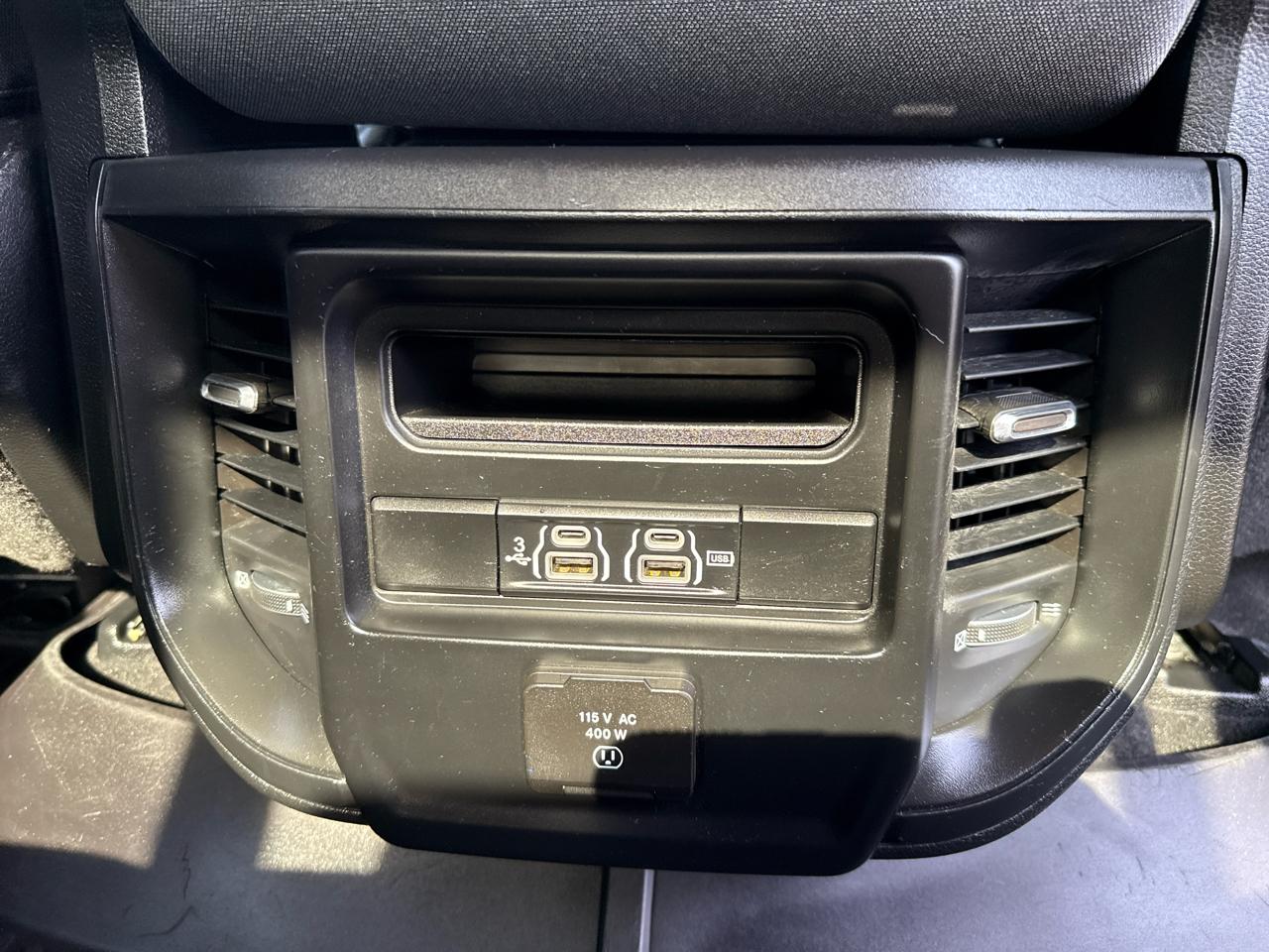 RAM 1500 Big Horn/Lone Star 4x4 Crew Cab 5'7" Box 2019