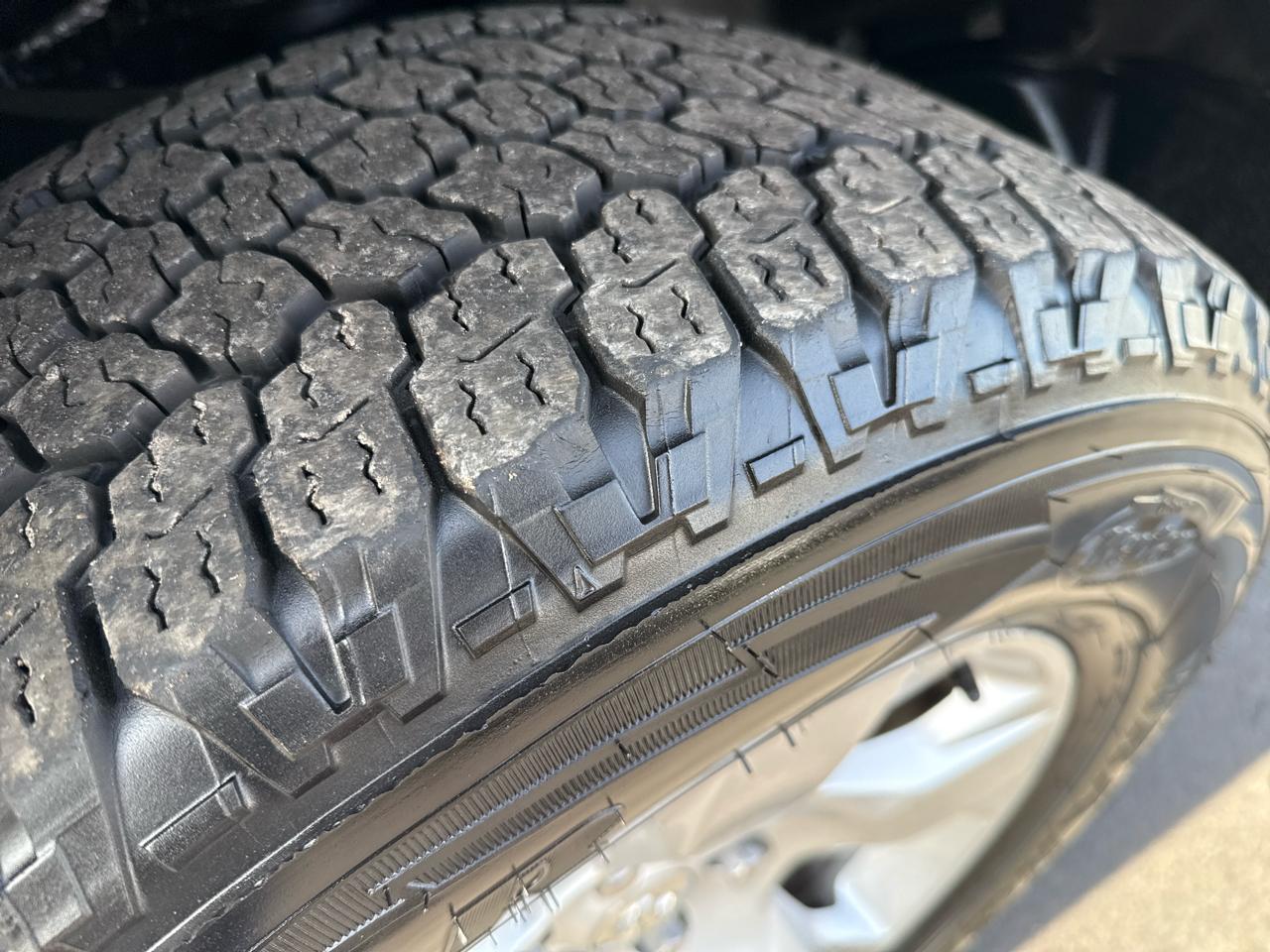 RAM 1500 Big Horn/Lone Star 4x4 Crew Cab 5'7" Box 2019