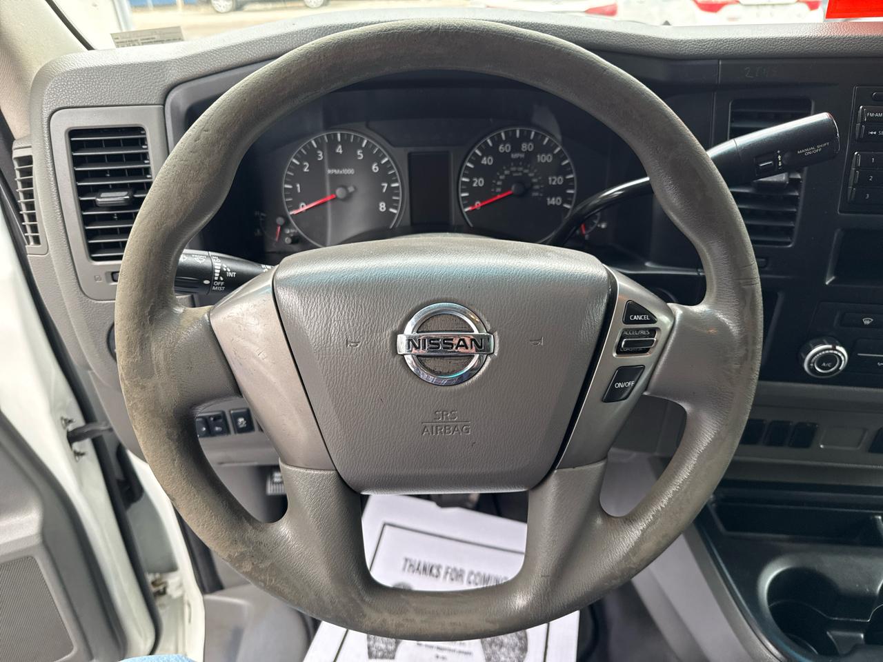 Nissan NV Cargo NV2500 HD Standard Roof V6 S 2017