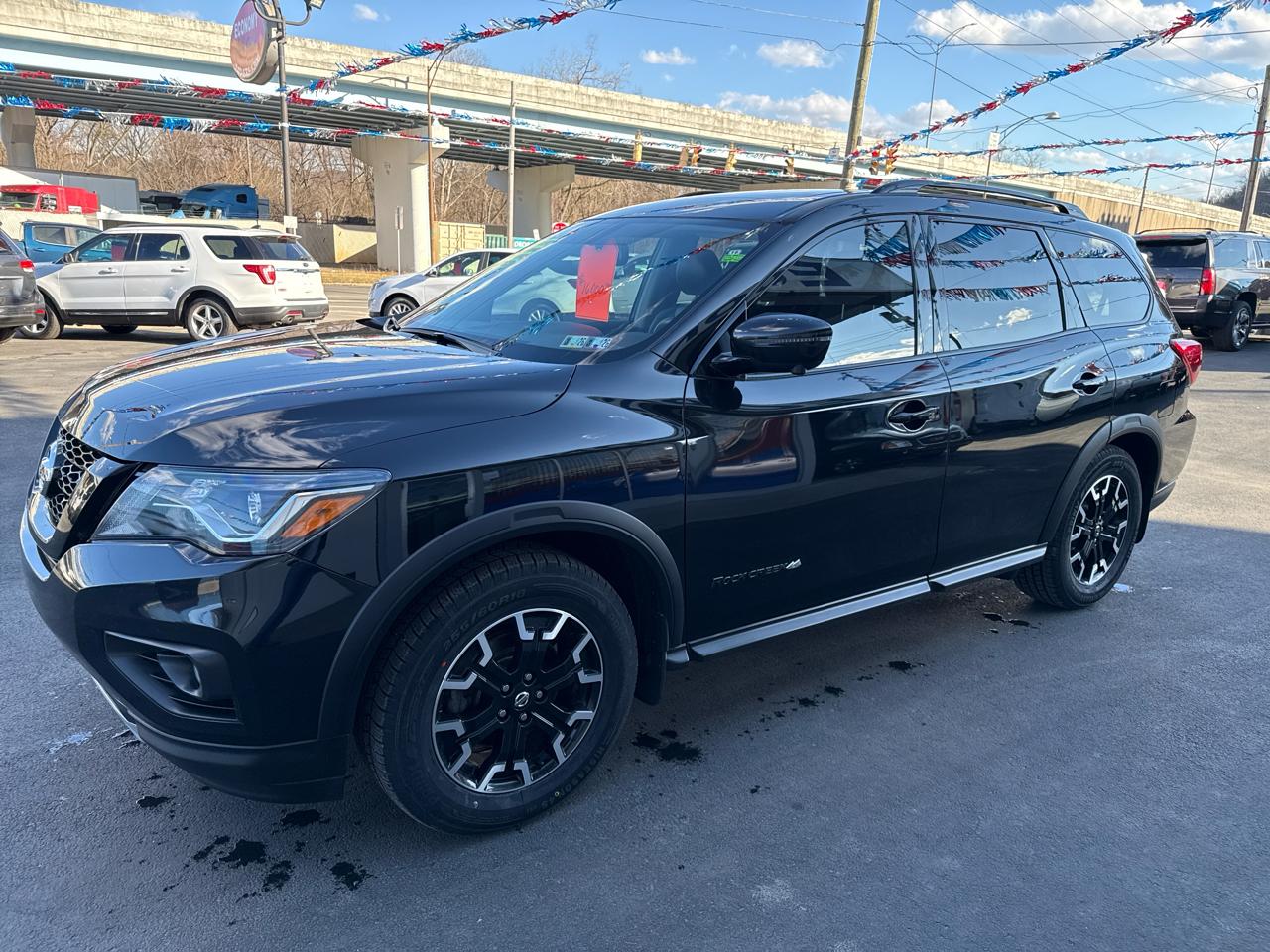 Nissan Pathfinder 4x4 SL 2020