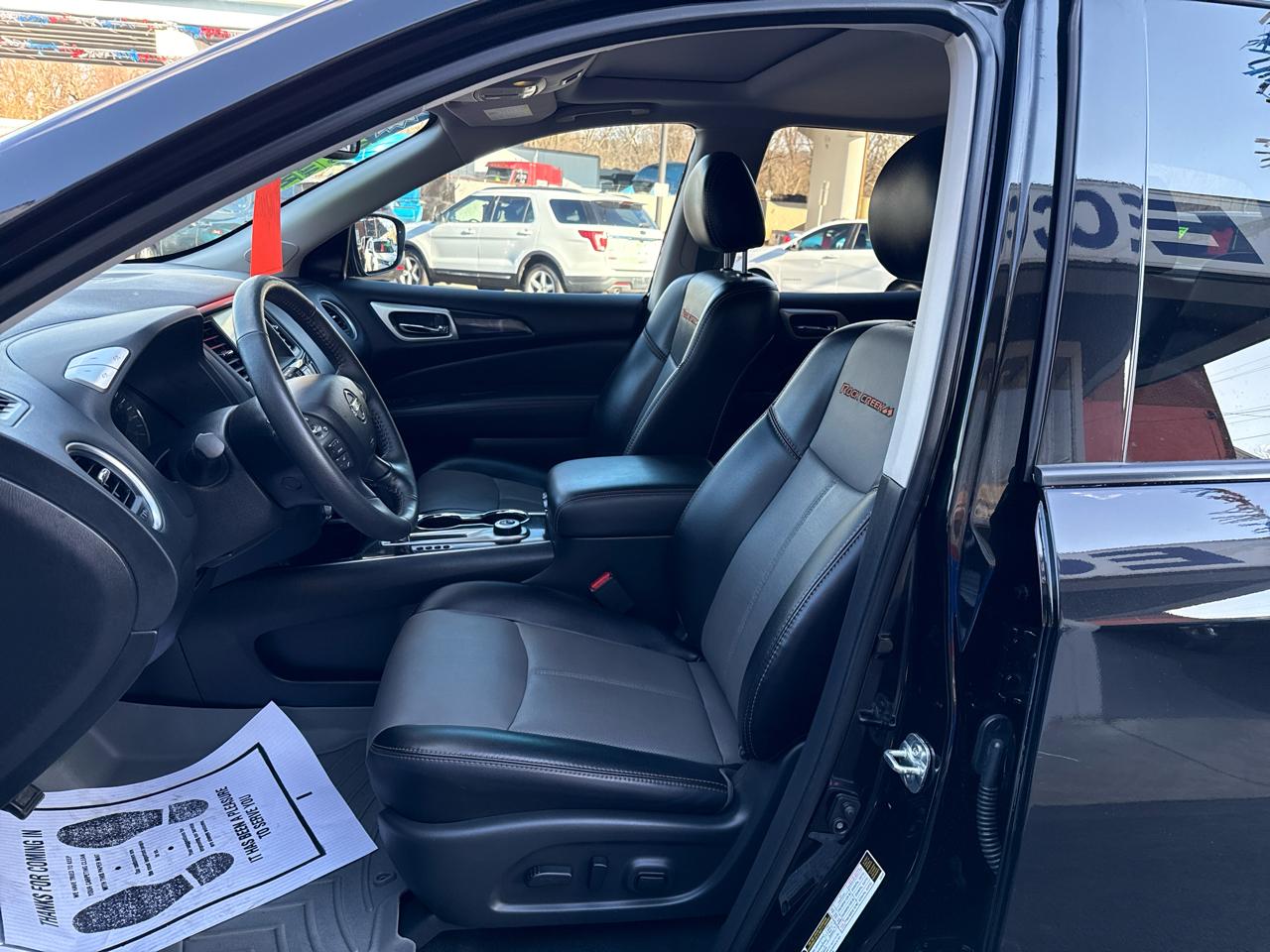 Nissan Pathfinder 4x4 SL 2020