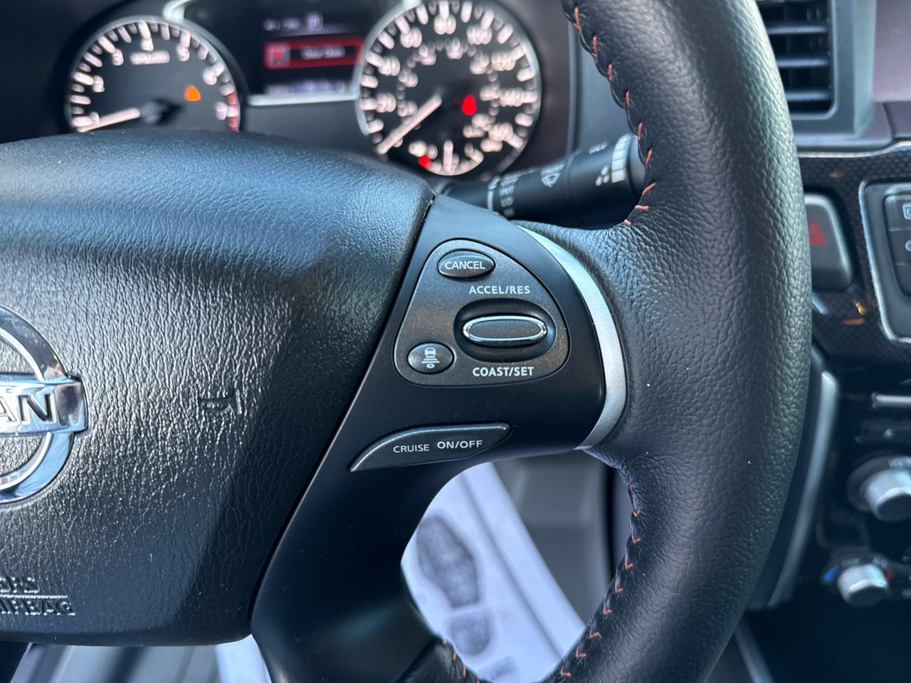 Nissan Pathfinder 4x4 SL 2020