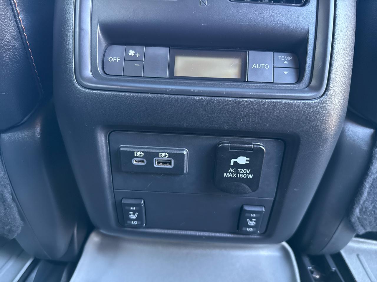 Nissan Pathfinder 4x4 SL 2020