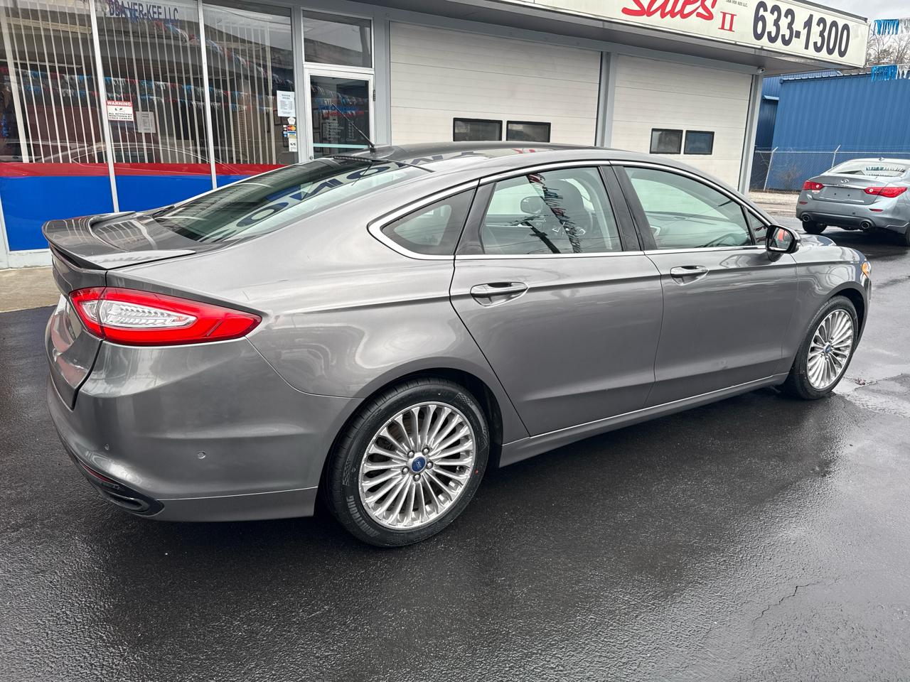 Ford Fusion 4dr Sdn Titanium AWD 2013
