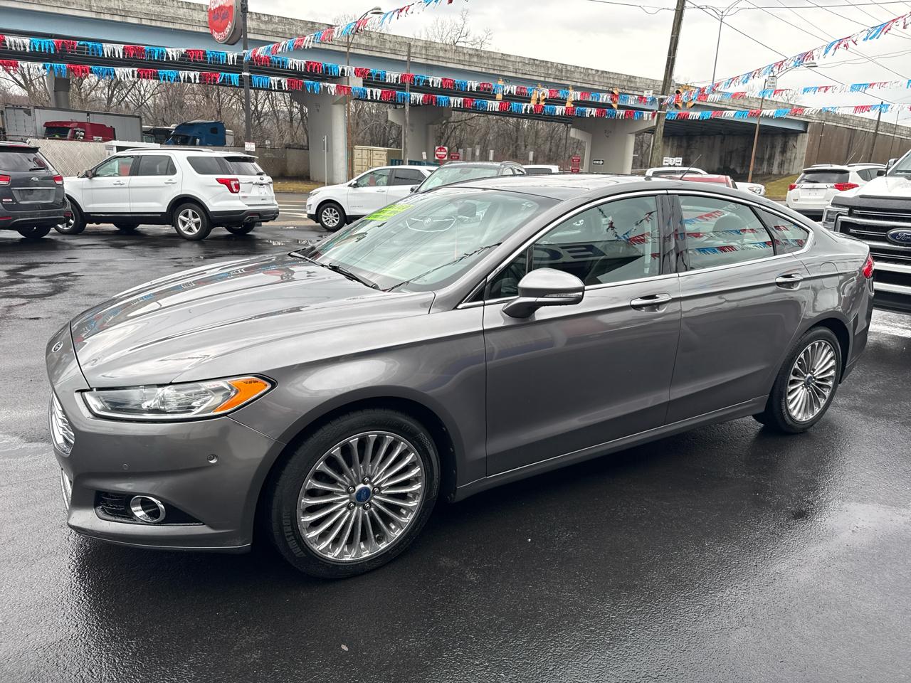 Ford Fusion 4dr Sdn Titanium AWD 2013
