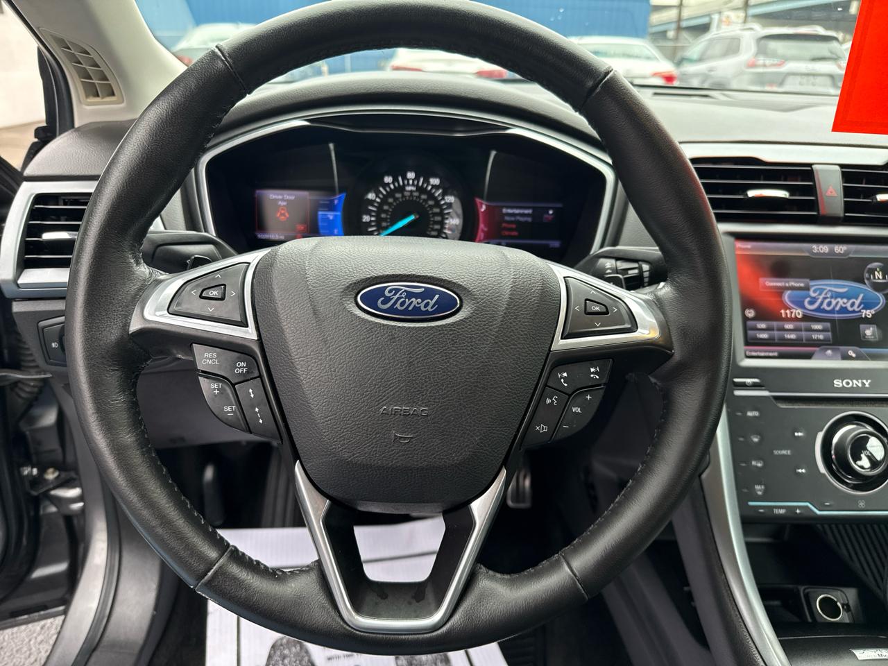 Ford Fusion 4dr Sdn Titanium AWD 2013