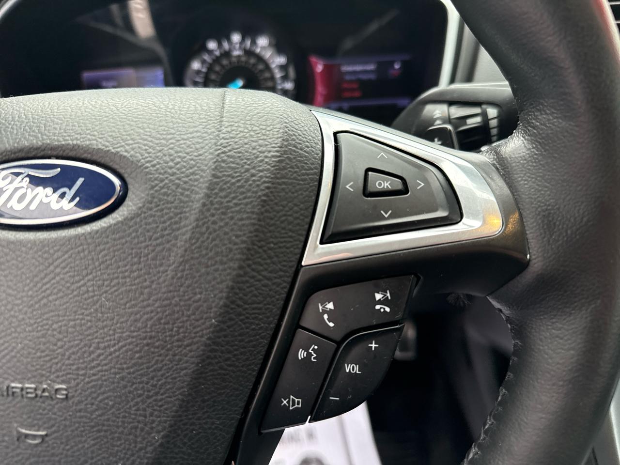 Ford Fusion 4dr Sdn Titanium AWD 2013