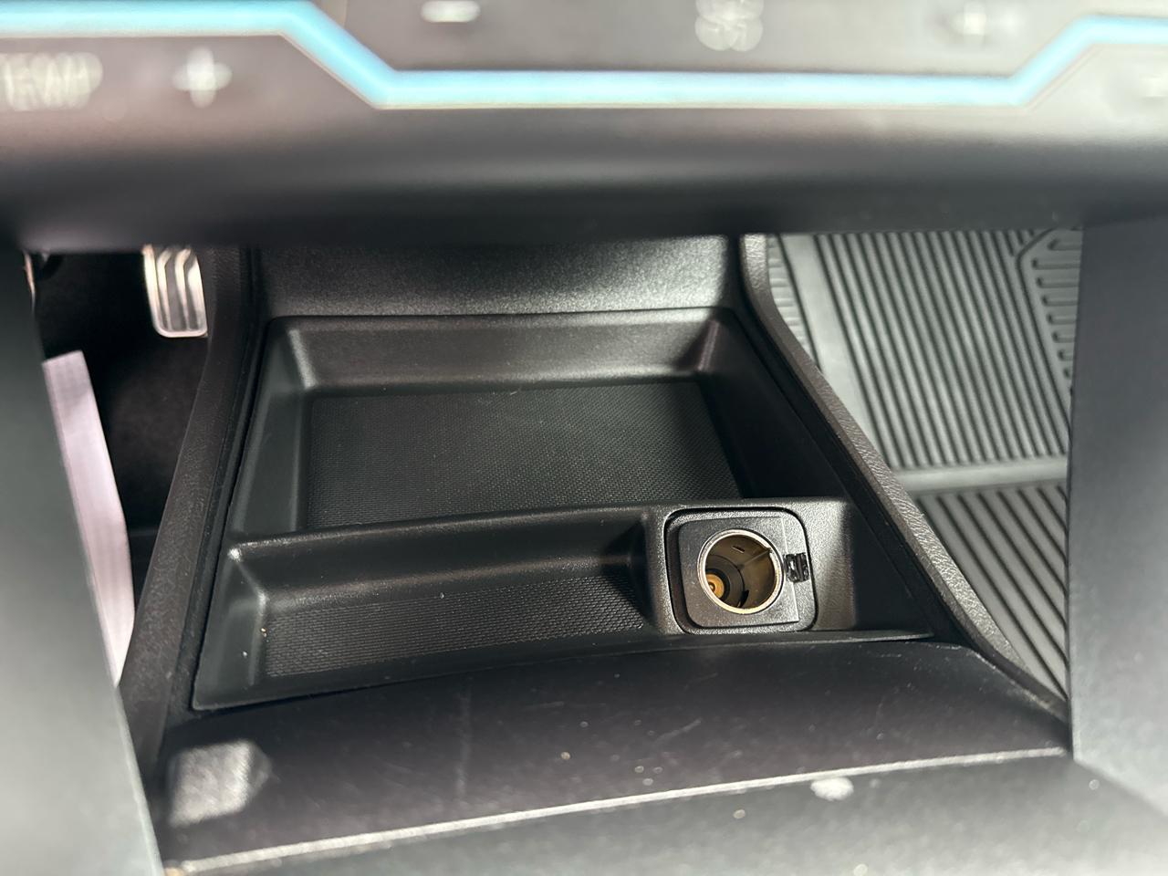 Ford Fusion 4dr Sdn Titanium AWD 2013