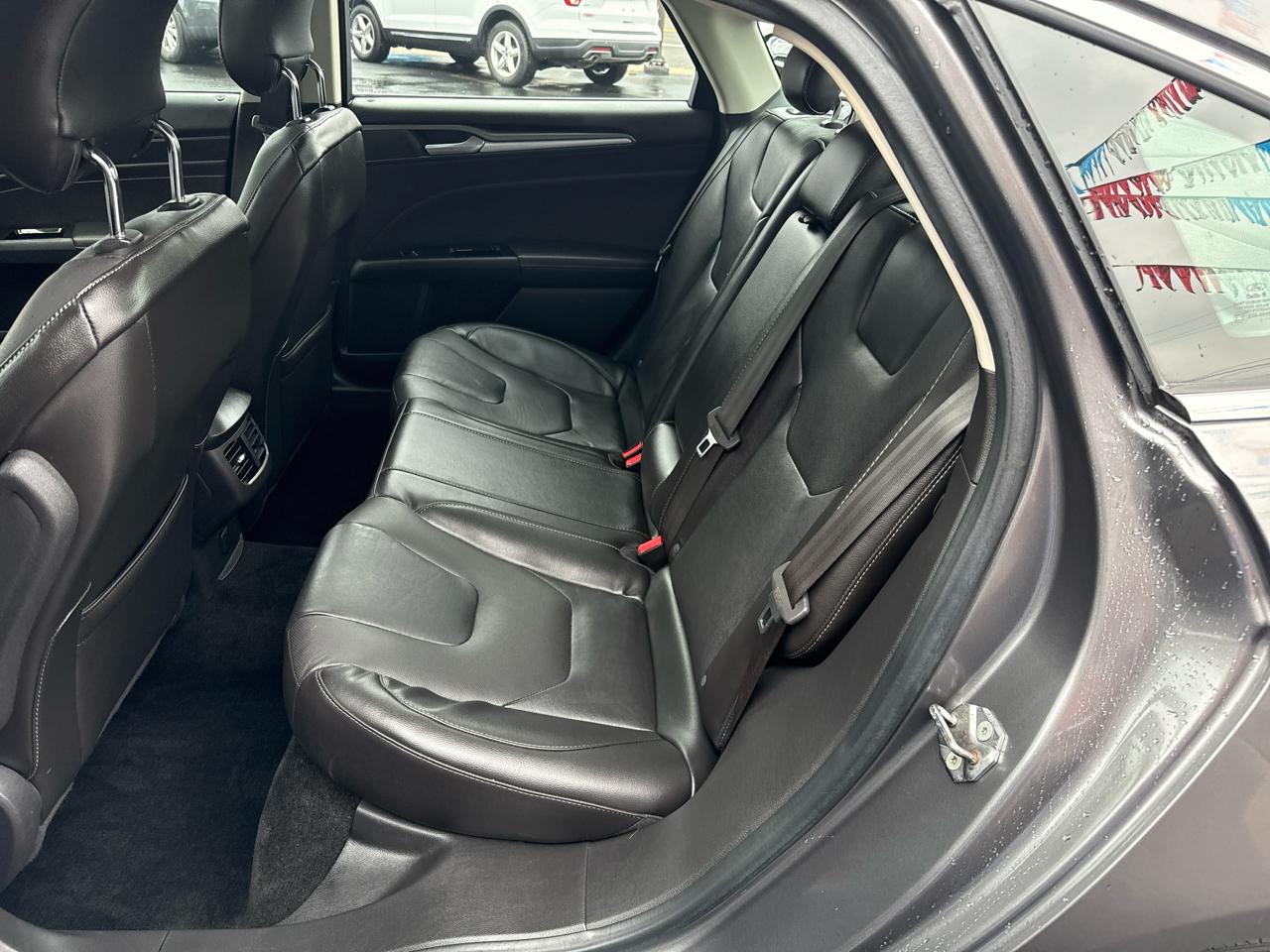 Ford Fusion 4dr Sdn Titanium AWD 2013