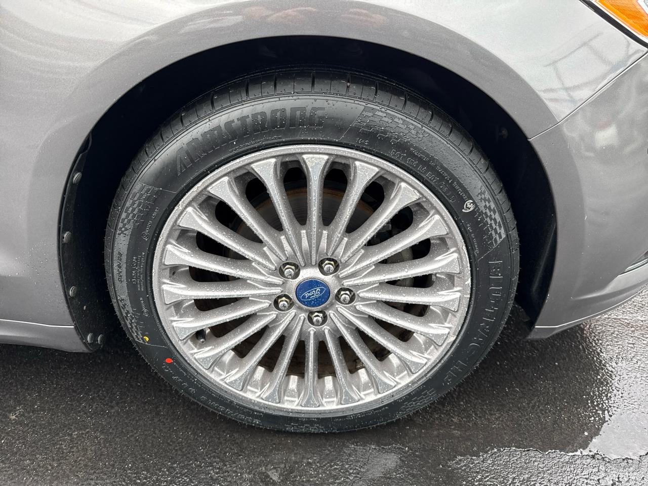 Ford Fusion 4dr Sdn Titanium AWD 2013