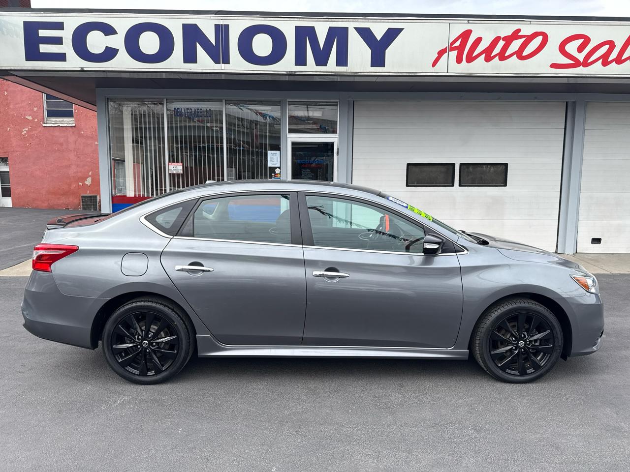 Nissan Sentra SR CVT 2018