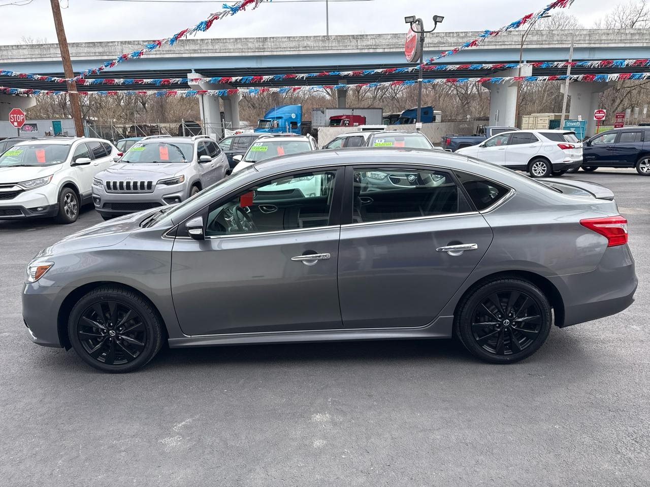 Nissan Sentra SR CVT 2018