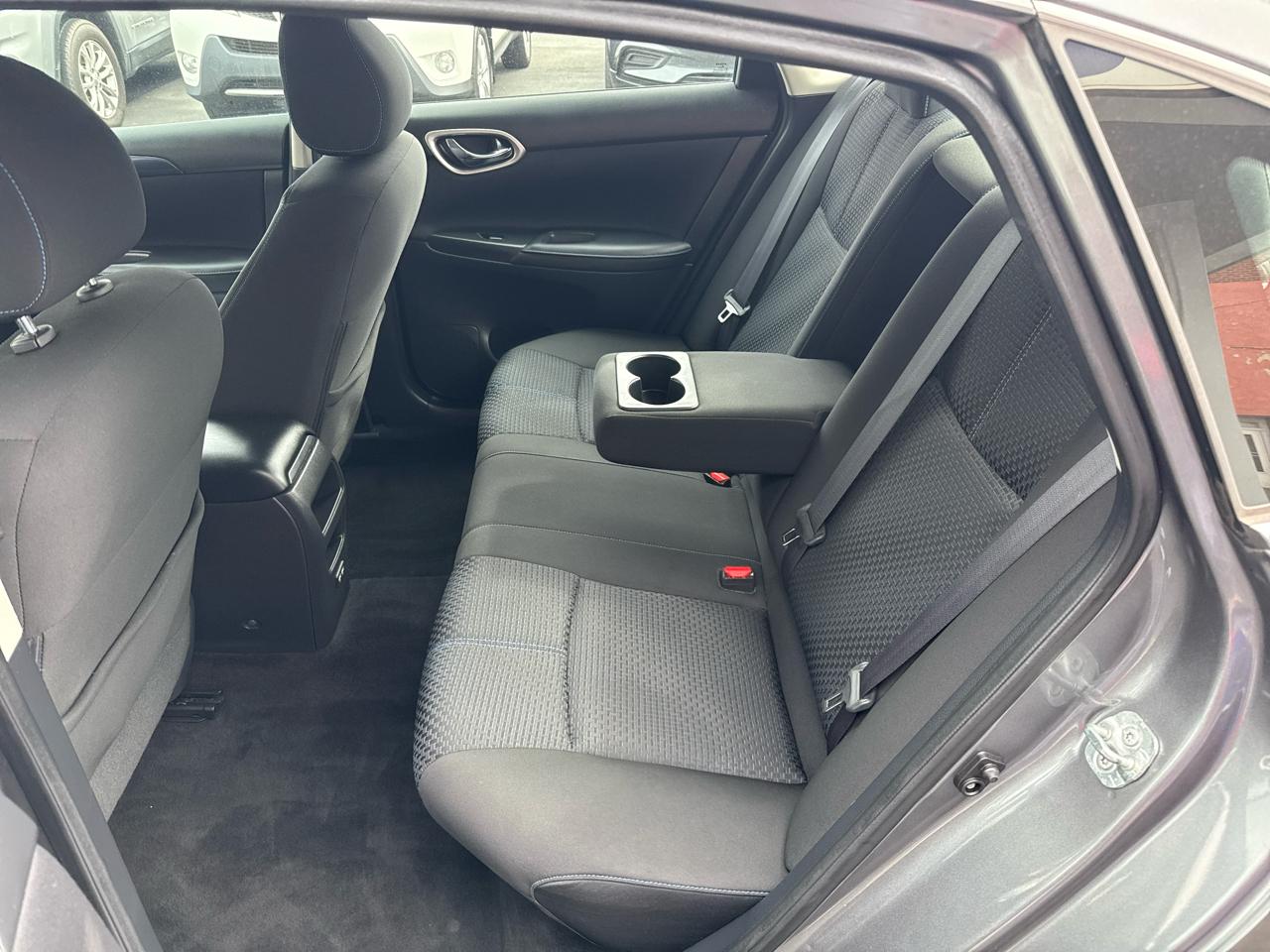 Nissan Sentra SR CVT 2018