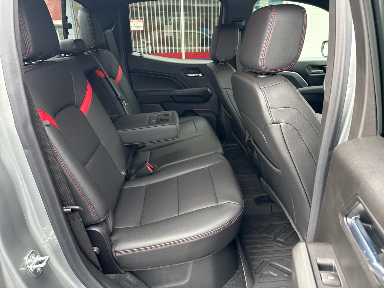 Chevrolet Colorado 4WD Crew Cab Z71 2026