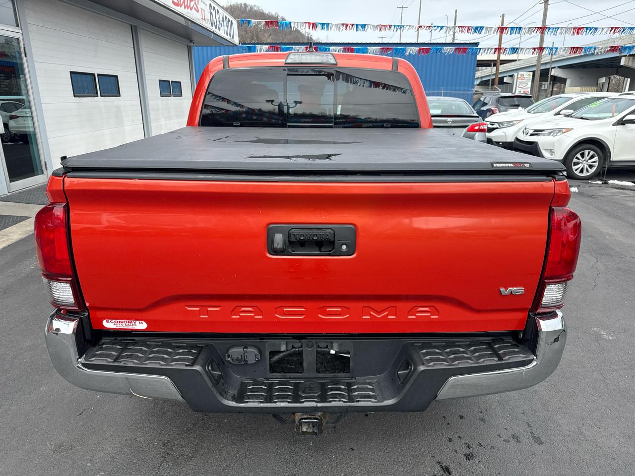 Toyota Tacoma TRD Off Road Double Cab 5' Bed V6 4x4 MT (Natl) 2018